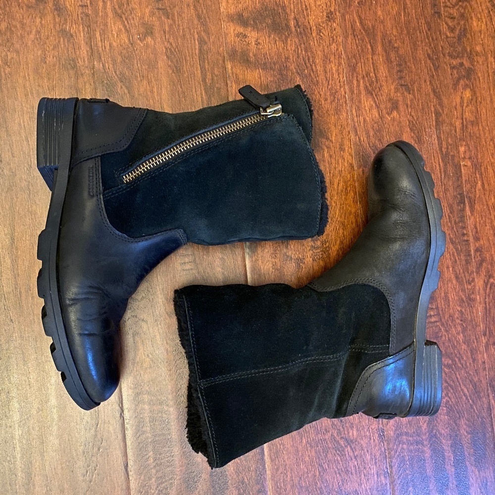 SOREL Women's Emelie Foldover Leather Boot in Black Size 7